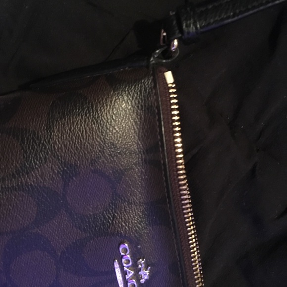 Authentic coach purse - Picture 5 of 5
